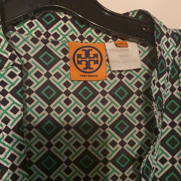 Tory Burch crop tunic logo print blouse side slit  size 6 GC - Picture 12 of 16